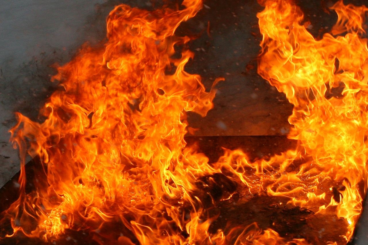Ночью на Николаевщине произошли три пожара в жилых домах, в одном из них  погибла женщина — НикВести — Новини Миколаєва