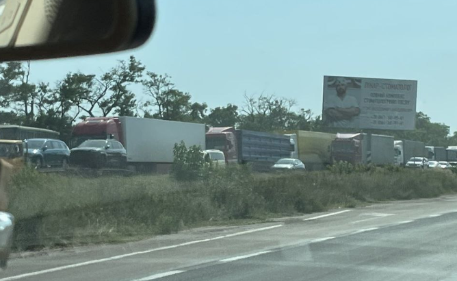 «Укравтодор» пообещал построить паркинг для грузовиков на трассе Н-24 в Николаевской области - Vimarsana News