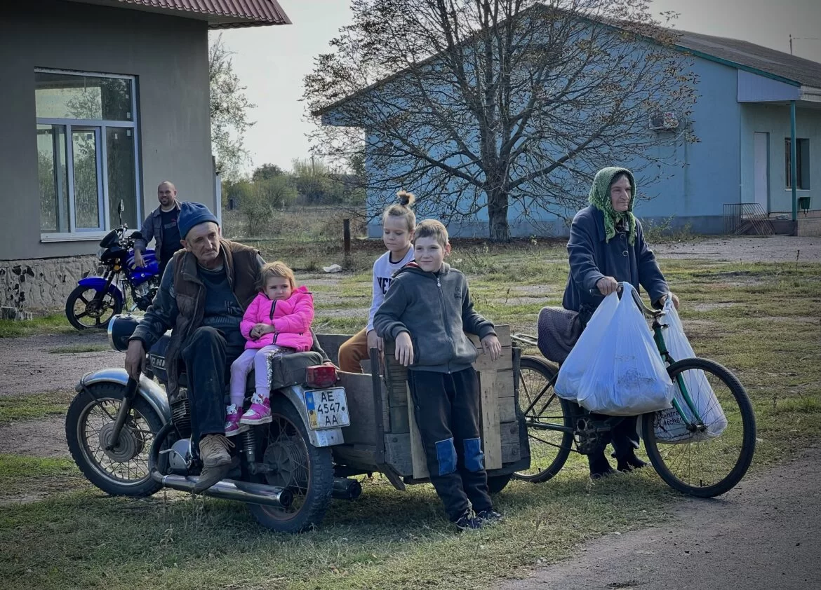 Подводили провода к телу, заливали омыватель», — жители Херсона рассказали,  что пережили во время российской оккупации