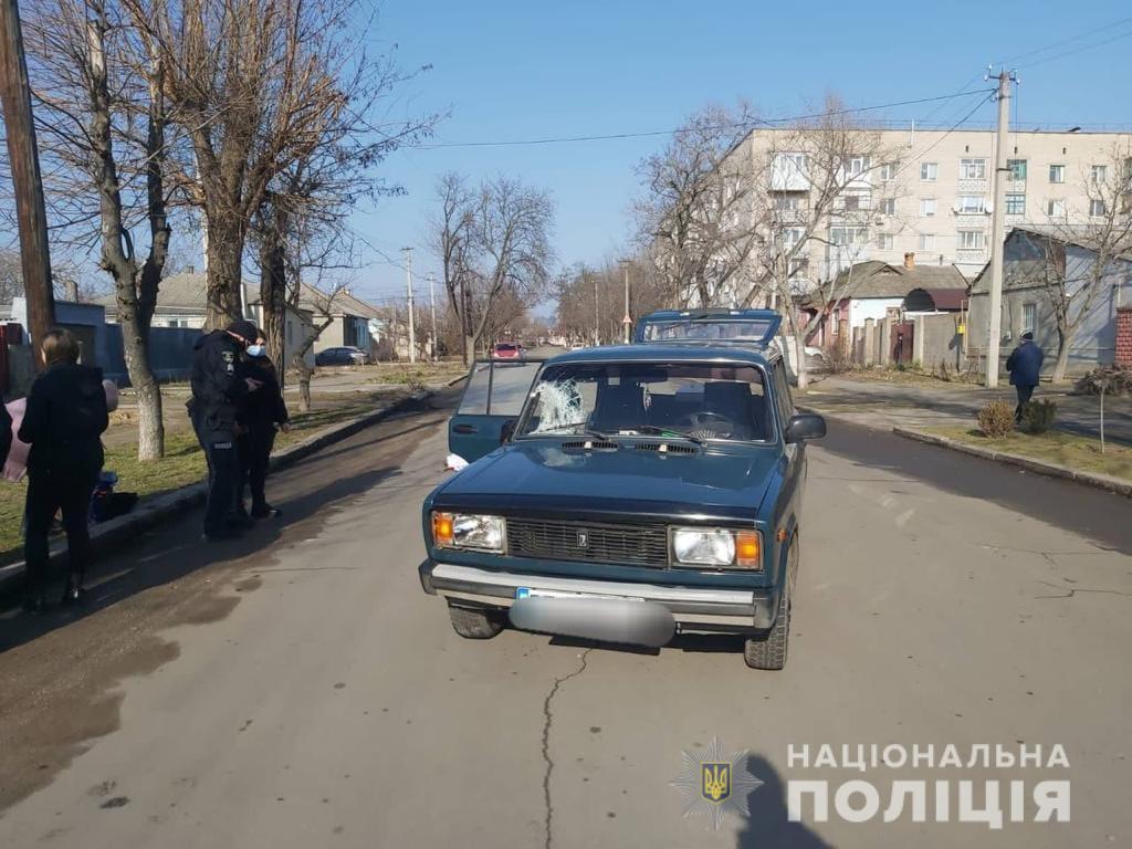 В Вознесенске водитель ВАЗа сбил пенсионерку — женщина погибла на месте