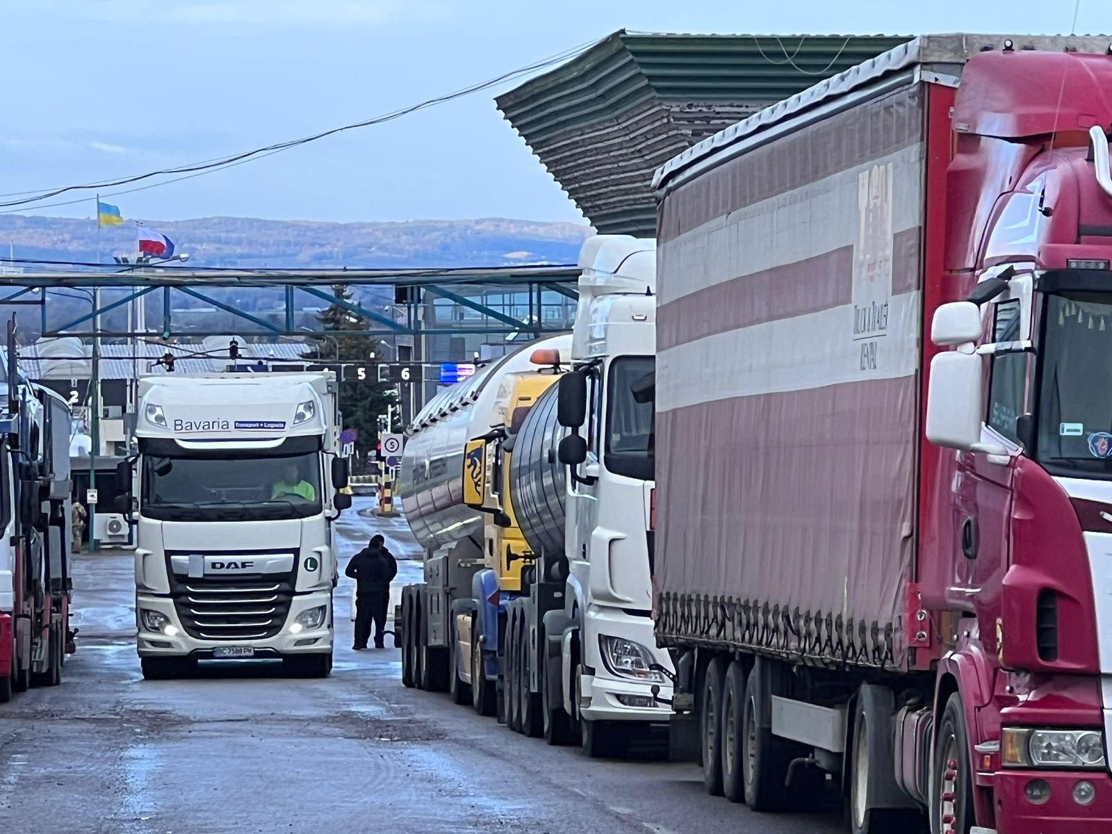 На границе Украины и Польши разблокирован пункт пропуска «Ягодин — Дорогуск»