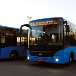 Новые автобусы. Фото Николаевского городского совета