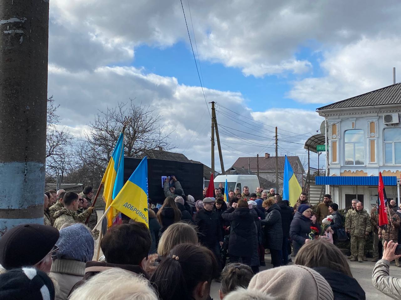 В Вознесенске почтили память погибших, защищавших город 2-3 марта прошлого  года