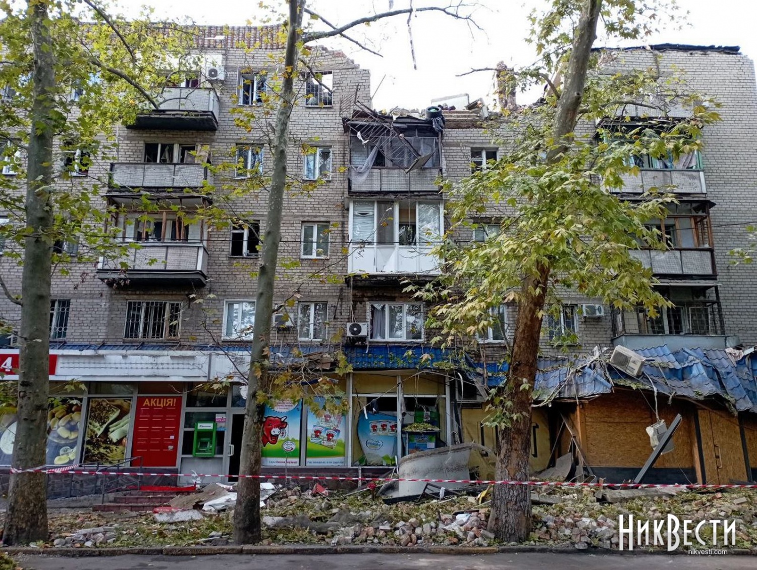 В центре Николаева отремонтируют многоэтажку, в которую осенью прошлого  года ударила российская ракета