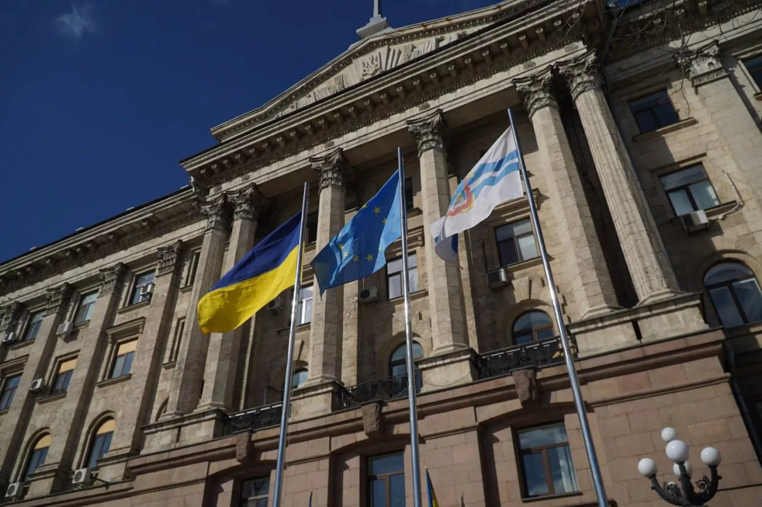 Будівля Миколаївської міської ради. Фото з відкритих джерел