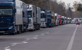 Румынские фермеры заблокировали движение грузовиков на границе, фото из открытых источников