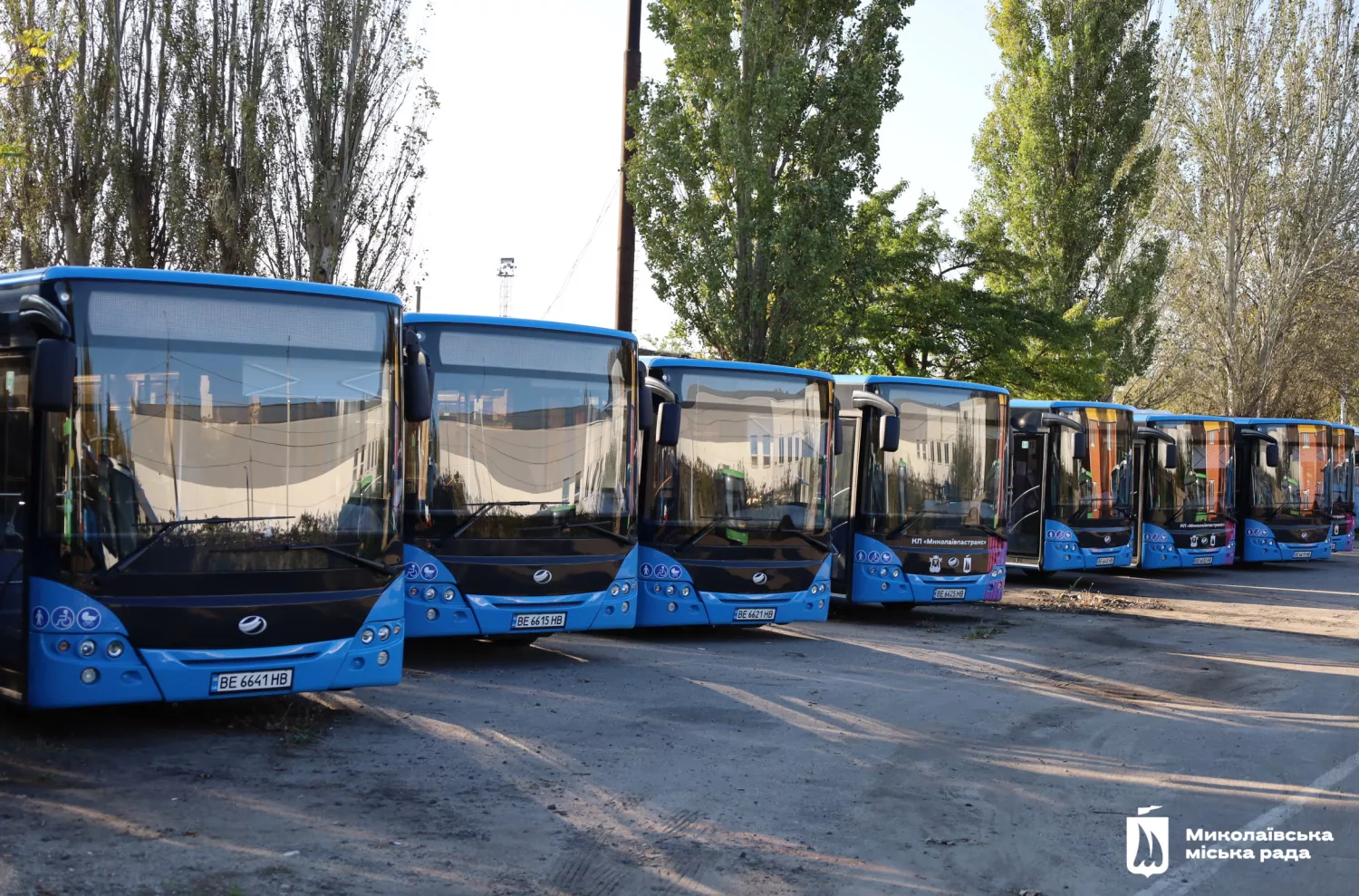 You can pay by card in city buses. Photo: press service of the Mykolaiv City Council.