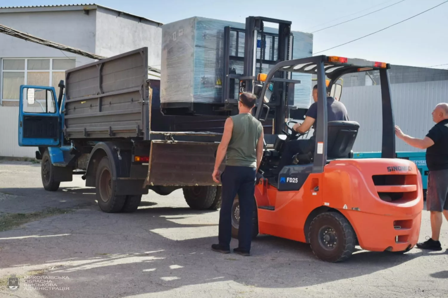 Received generators, photo: Mykolaivska OVA