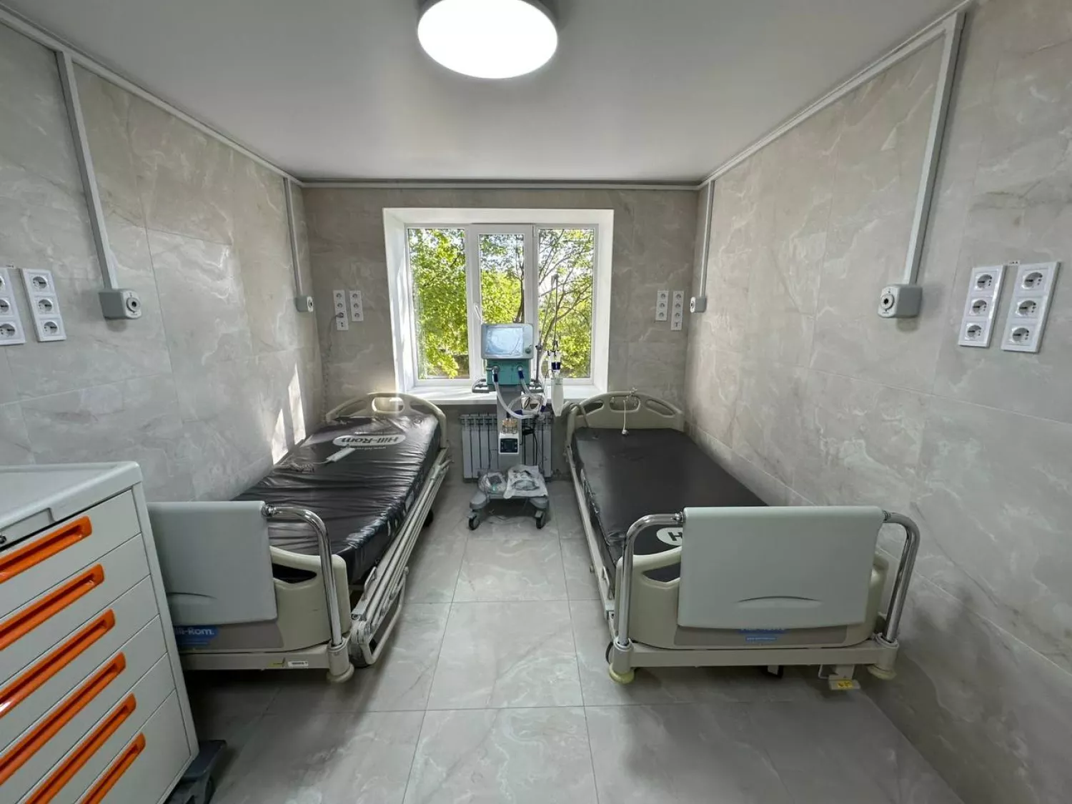 The renovation of two intensive care units is being completed in Odesa Regional Children's Clinical Hospital, photo: Oleg Kiper