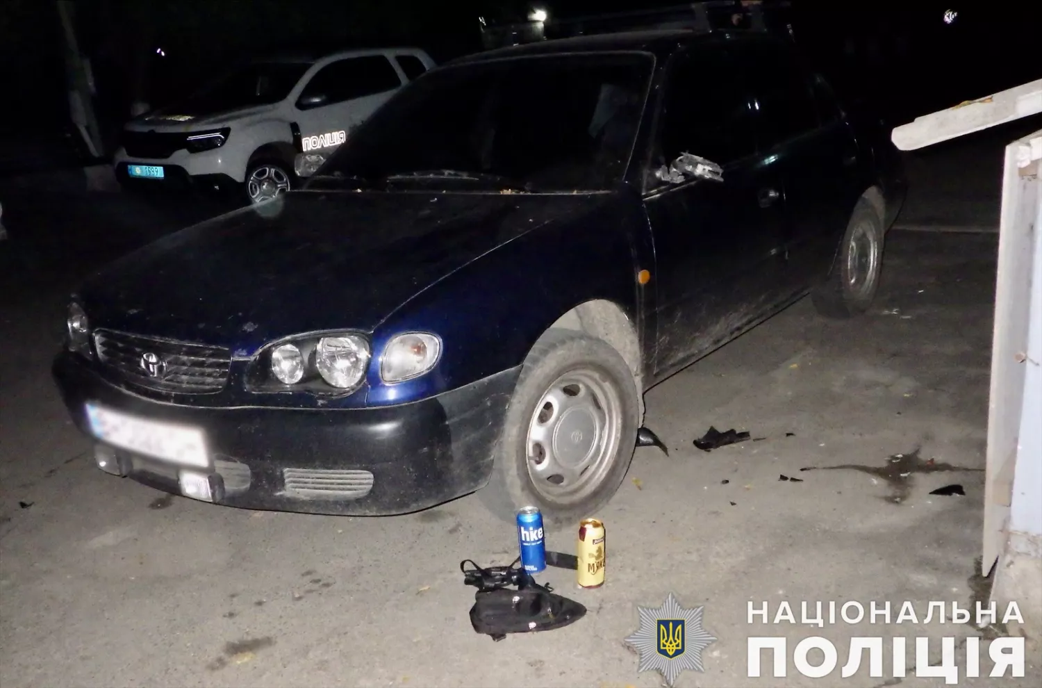 У Первомайську затримали чоловіка, який пошкодив сусідський автомобіль. Фото: Нацполіція