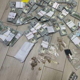 Funds were found in the apartment of the head of the MSEK in Mykolaiv region, photo: SBU