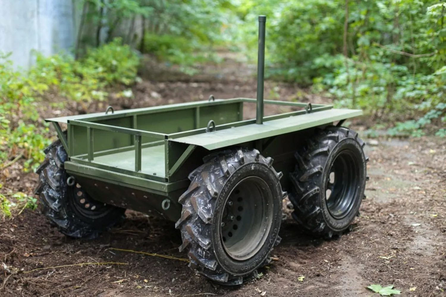 the «Targan» robot will help the military transport cargo. Photo: press service of the Ministry of Defense of Ukraine