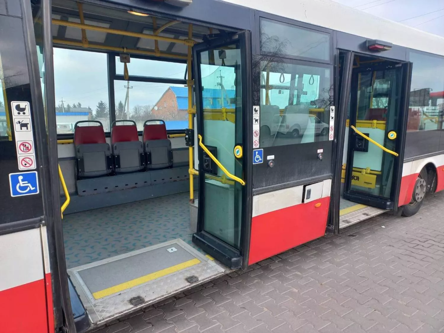 Buses from Prague that were handed over to Mykolaivpastrans. Photo: Mykolaivpastrans