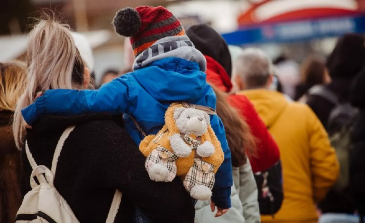 Evacuation of children. Illustrative photo from open networks