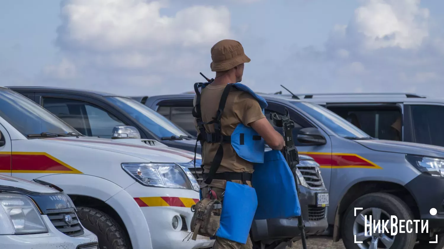 Sappers of «Ukrainian demining services» work in the Shevchenivska community. Photo: «NikVesti"