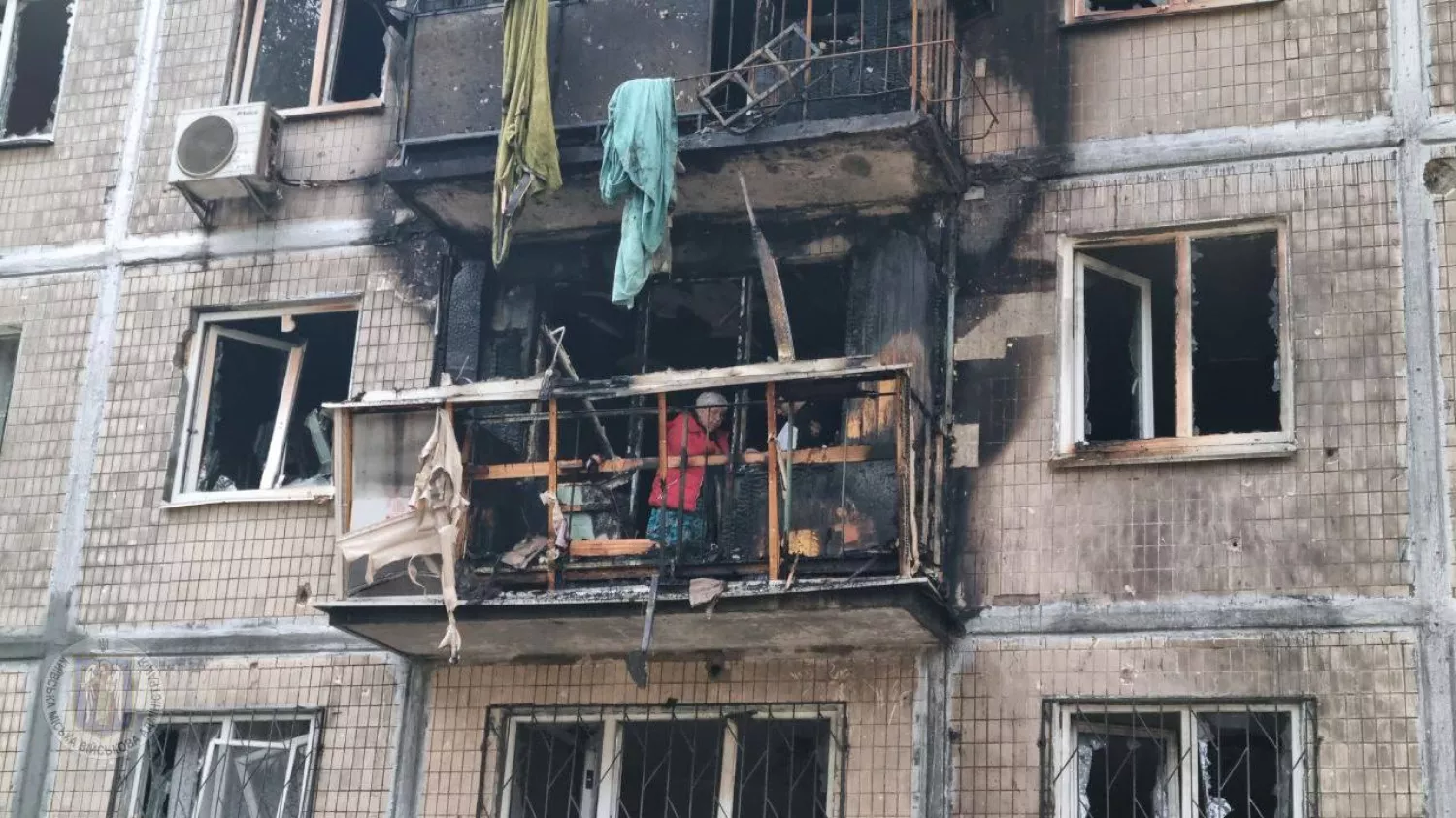 A damaged high-rise building in Kyiv. Photo: Kyiv City Military Administration.