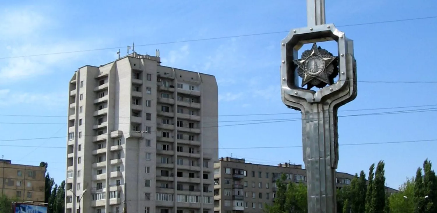 Так памятник выглядел до демонтажа звезды. Скриншот из Википедии