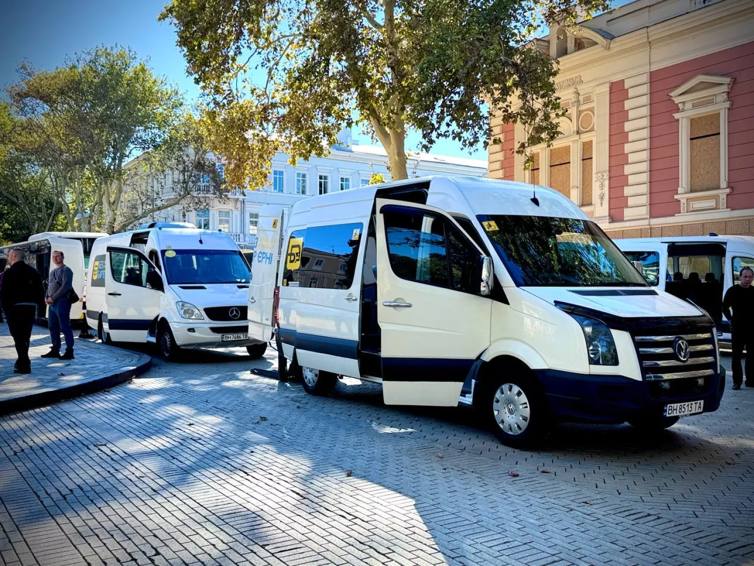 Соціальне таксі, фото: Геннадій Труханов