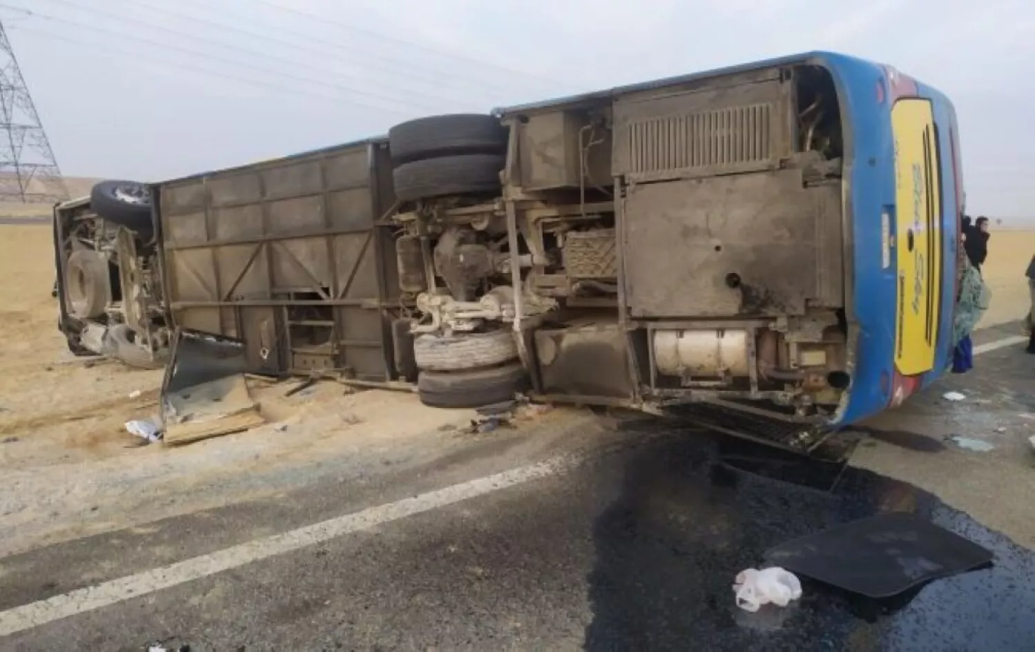 A bus with tourists overturned in Egypt, Ukrainians were among the victims. Photo: cairo24.com