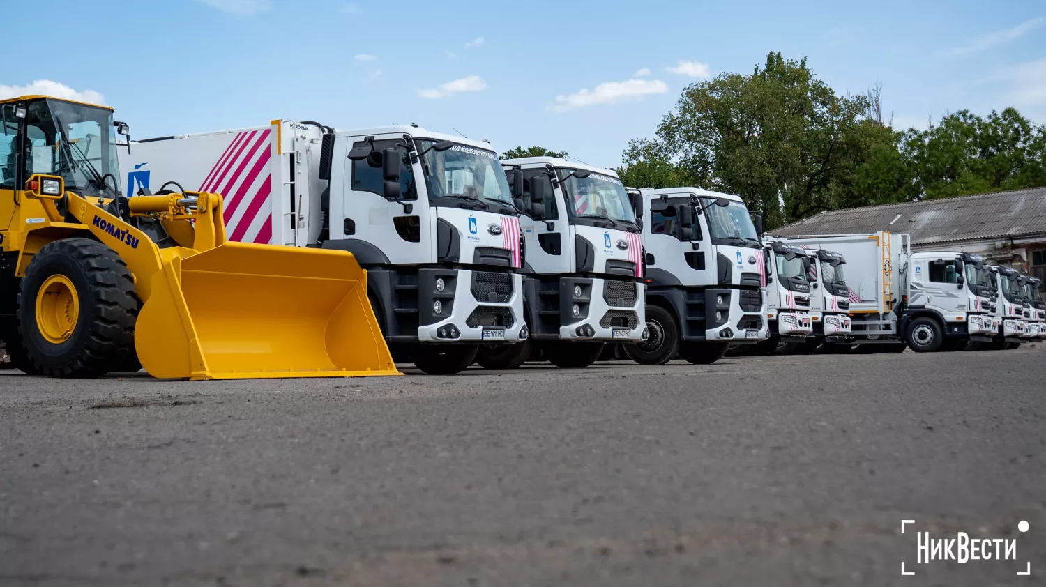 Нова техніка комунального підприємства «Миколаївкомунтранс», червень 2024 року, фото «МикВісті»