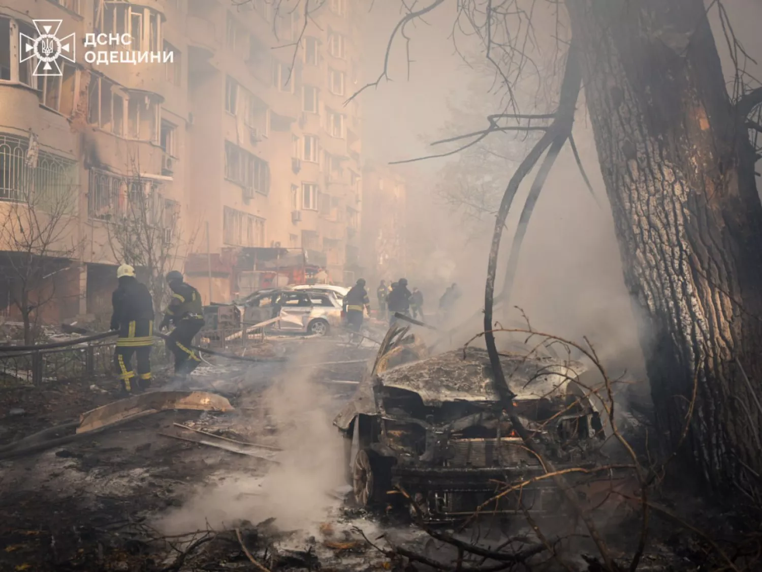 Consequences of the attack on Odessa. Photo: press service of the State Emergency Service of Ukraine