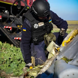 Missile fragments were found in the Voznesensky district of the Mykolaiv Region, photo: State Emergency Service of the Mykolaiv Region