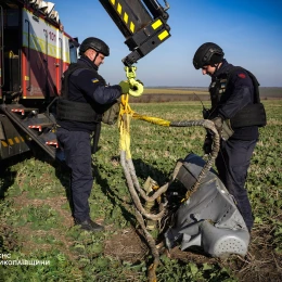 Missile fragments were found in the Voznesensky district of the Mykolaiv Region, photo: State Emergency Service of the Mykolaiv Region