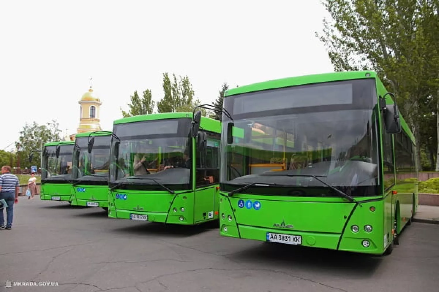 На маршрут №91 випустили додаткові автобуси, фото: міськрада Миколаєва