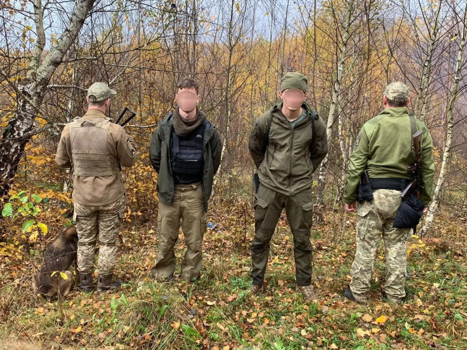 Border guards detained men who wanted to enter Slovakia illegally, photo: DPSU