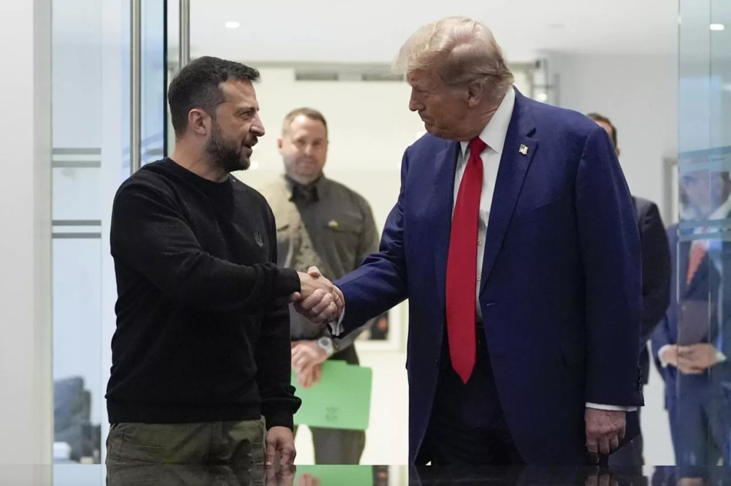 Volodymyr Zelenskyi and Donald Trump. Photo: Julia Demaree Nikhinson