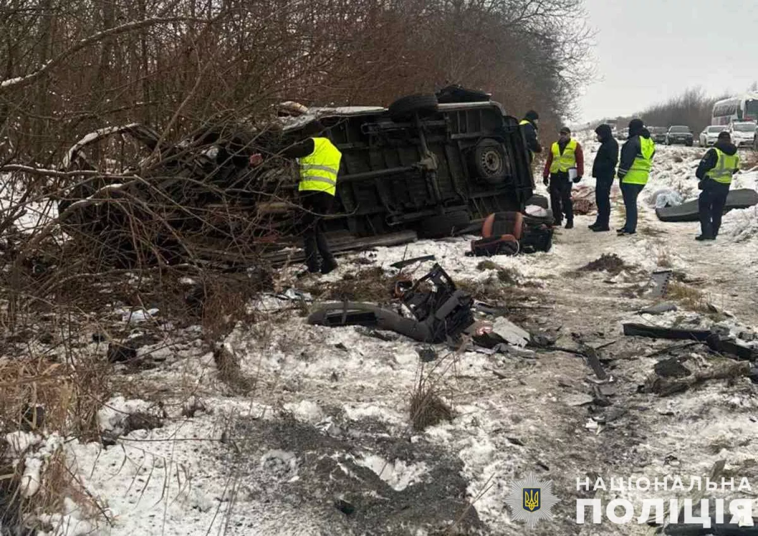 В аварии возле Львова погибли семь человек. Фото: полиция Львовщины