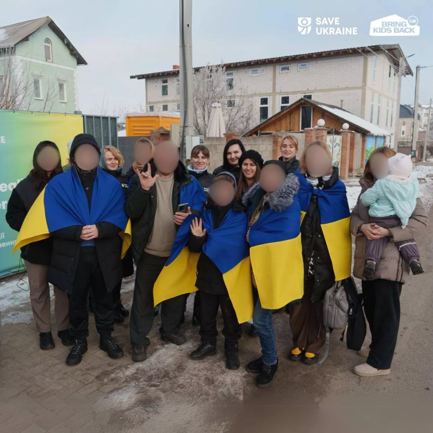 В Україну повернули ще шістьох дітей з тимчасово окупованих територій. Фото: Офіс Президента