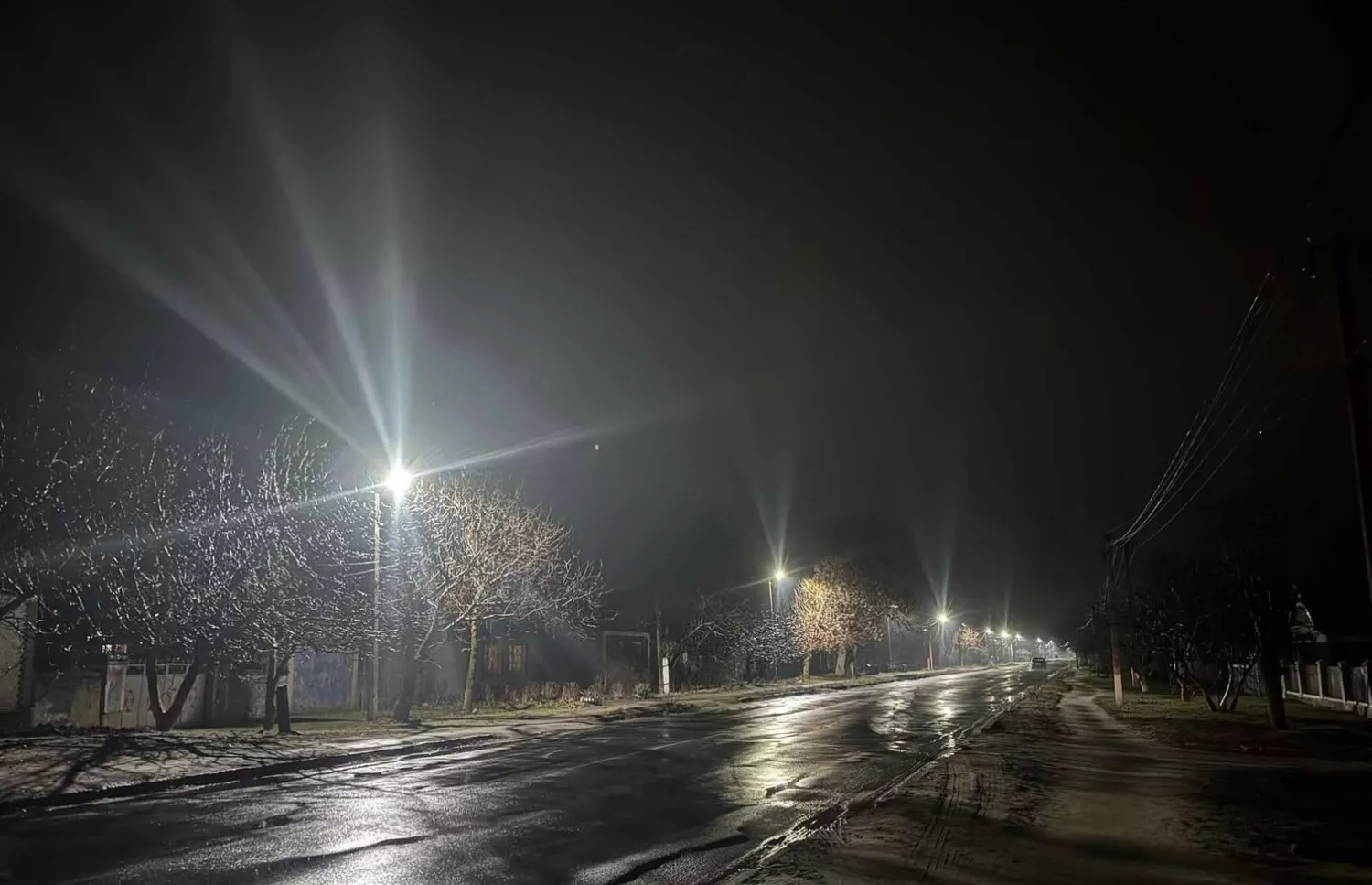 Уличное освещение в Вознесенске, фото: городской совет