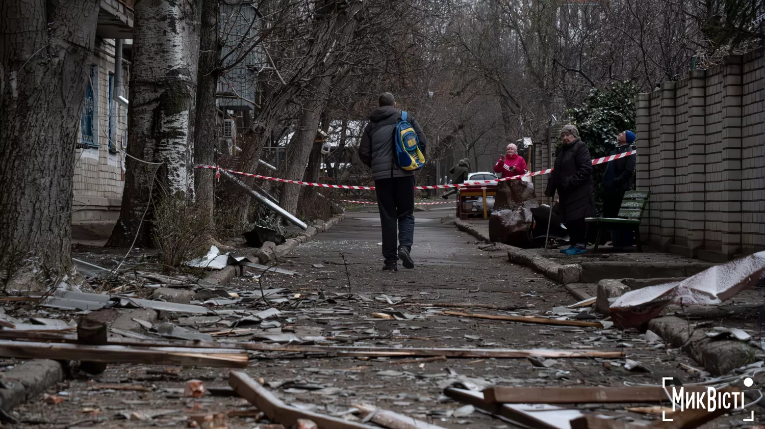 Наслідки атаки будинку в Інгульському районі Миколаєва 28 грудня. Фото: «МикВісті»