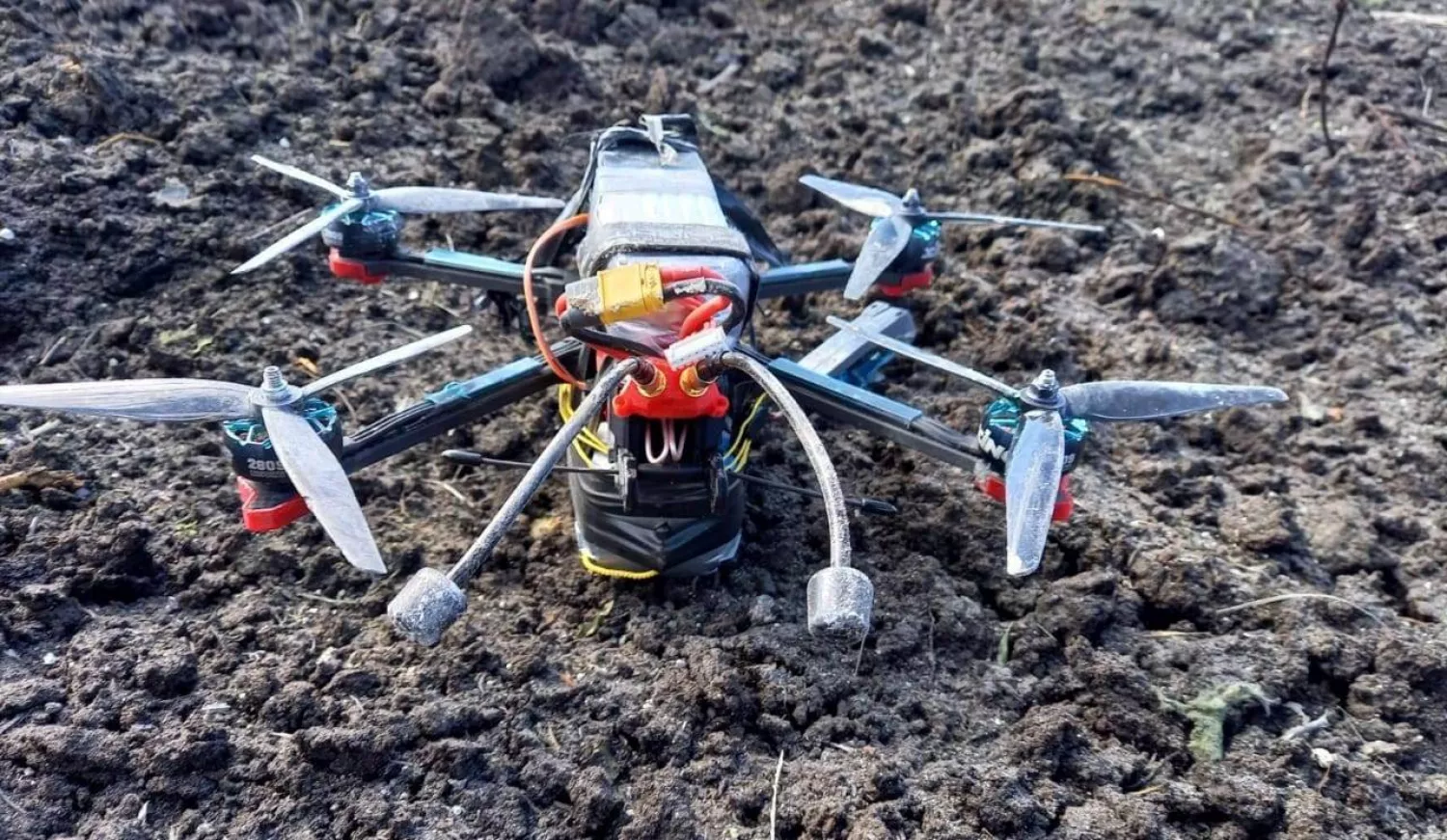 A converted civilian quadrocopter for the attack of Russian forces at one of the positions of the Ukrainian military, photo: BLITZ