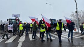 Блокада кордону в пункті пропуску «Дорогуськ», Польща, 9 лютого 2024 року / Фото Наталка Волосацька
