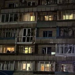 В результате атаки по Кривому Рогу произошел пожар в многоэтажке Фото: Днепропетровская ОВА