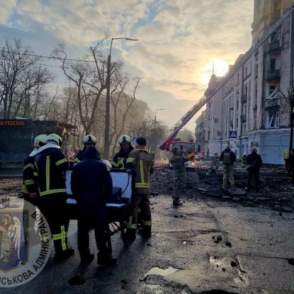 Наслідки російської атаки по Києву. Фото: КМВА