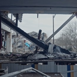 A school in Krasnaya Dolyna destroyed by Russian shelling, photo: savED