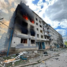 On April 14, the occupiers dropped an aerial bomb on the village of Ocheretyne, photo: Vadym Filashkin