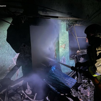Пожар на Николаевщине в результате обстрела РФ 23 апреля / Фото: ГСЧС
