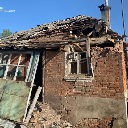 The Russian Federation shelled Kharkiv Oblast: rescuers pulled out a dead man from the rubble / Photo: DSNS