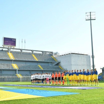 Николаевские футболистки одержали победу в матче отборочного турнира Евро-2025. Фото: горсовет Николаева