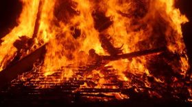 Two people died during the fire that started as a result of shelling in the Kherson region / Illustrative photo