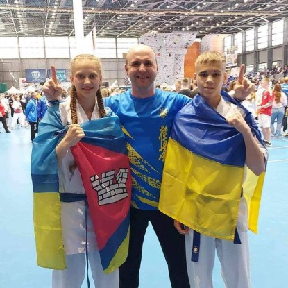Миколаївські спортсмени вибороли 6 нагород на Чемпіонаті Європи з карате. Фото надано тренерами