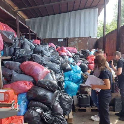 The National Police uncovered underground warehouses of epidemically hazardous waste in three regions. Photo: Office of the Prosecutor General