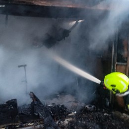 В Николаеве ликвидировали пожар в гараже на улице Индустриальной / Фото: ГСЧС