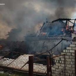 В Николаевской области 29 мая горел дачный дом / Фото: ГСЧС Николаевской области