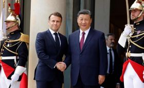 The leader of China supported Macron's idea of declaring an Olympic truce / Photo: AFP