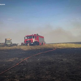 Пожежі сухостою у Миколаївській області / Фото: ДСНС